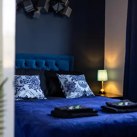 Apartment Alt-stay Accommodation, Stonecliffe Duo - 6 Bed 4 Bath - Contractors & Long Leeds (West Yorkshire)